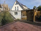Gartenschuppen und Garage 