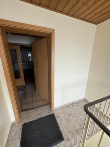 9 Eingang in Wohnung
