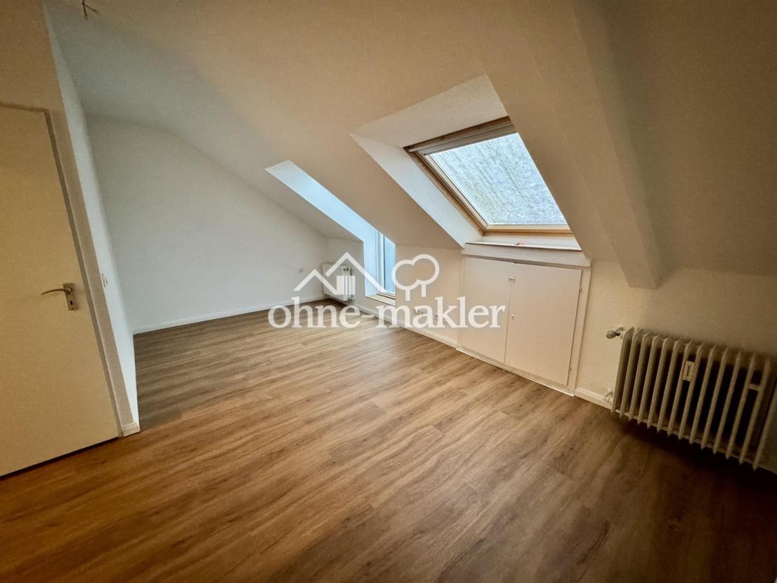 Schlafzimmer (hinten)