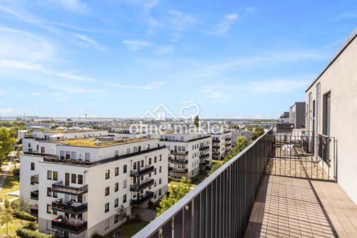 Terrasse Richtung Flughafen