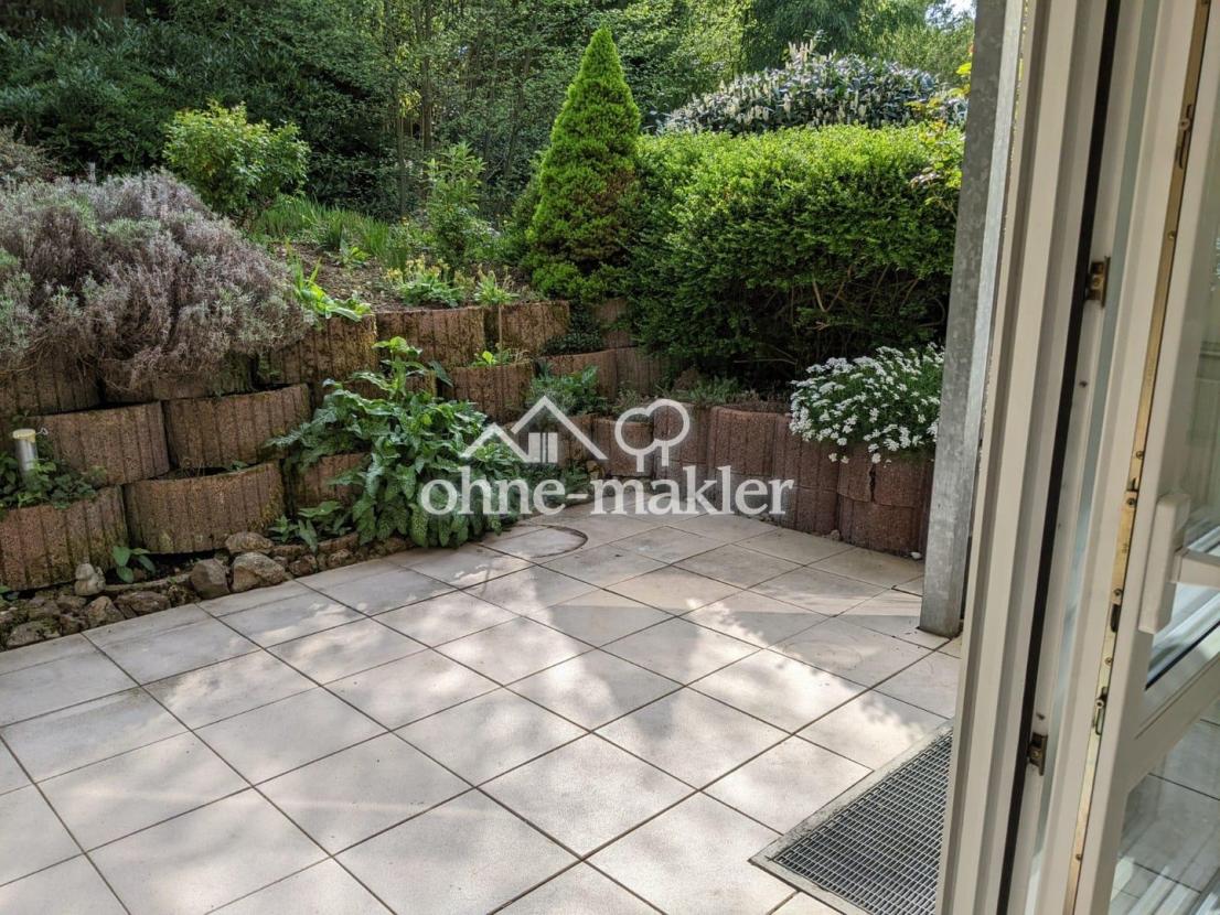 Terrasse vom Wohnzimmer