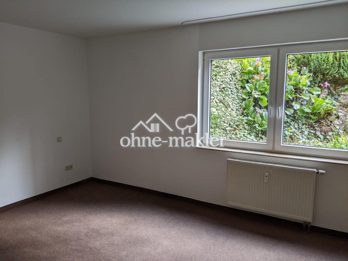Schlafzimmner mit Gartenblick