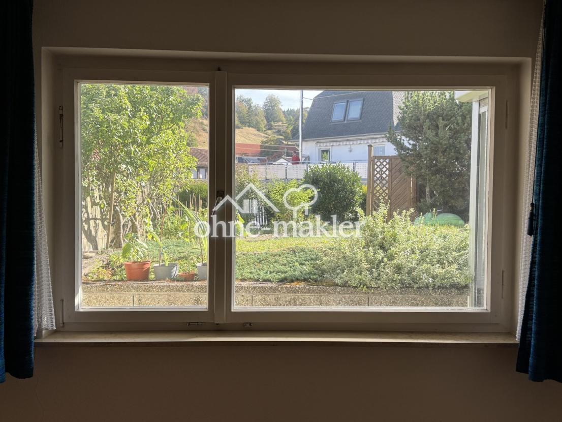 Blick aus dem EG-Zimmer