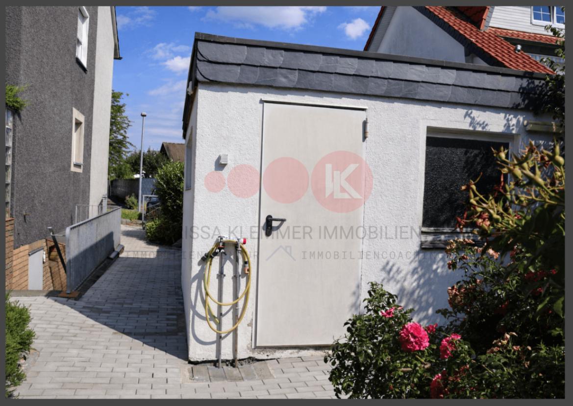 Garage mit Grube