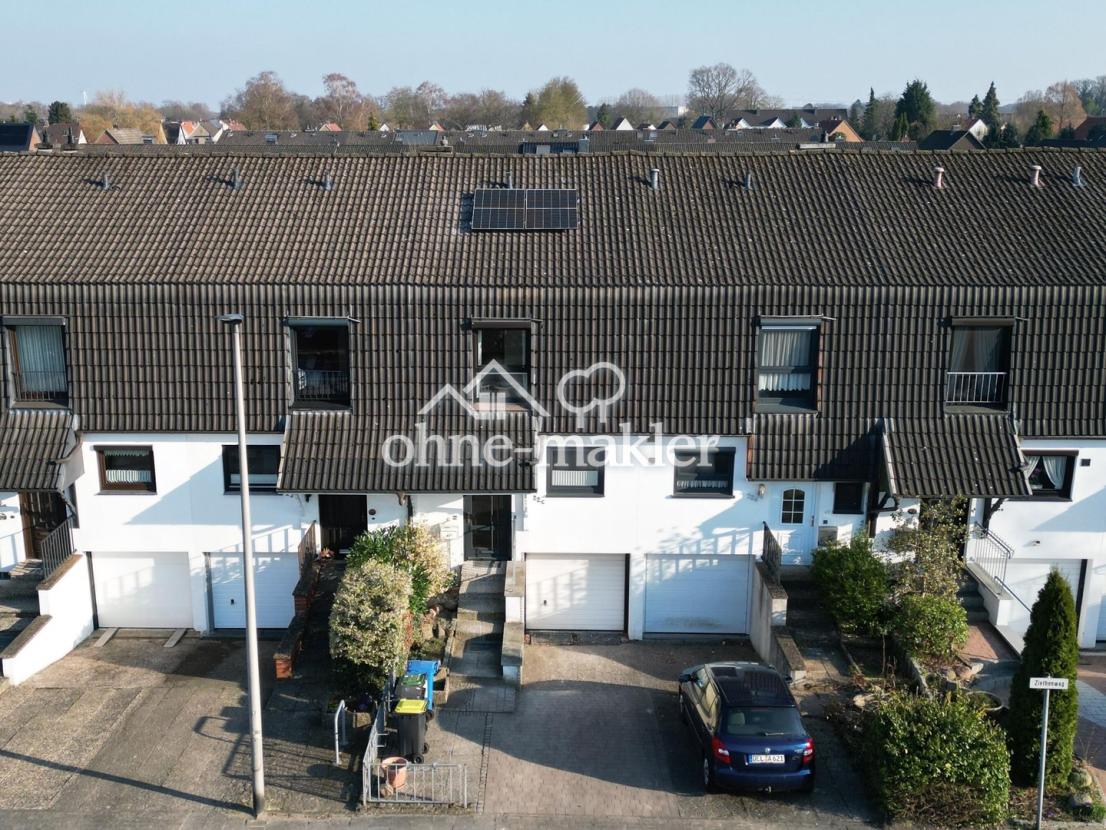 Draufsicht Haus mit PV