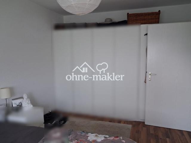 Schlafzimmer Bild 1
