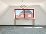Schlafzimmer DG