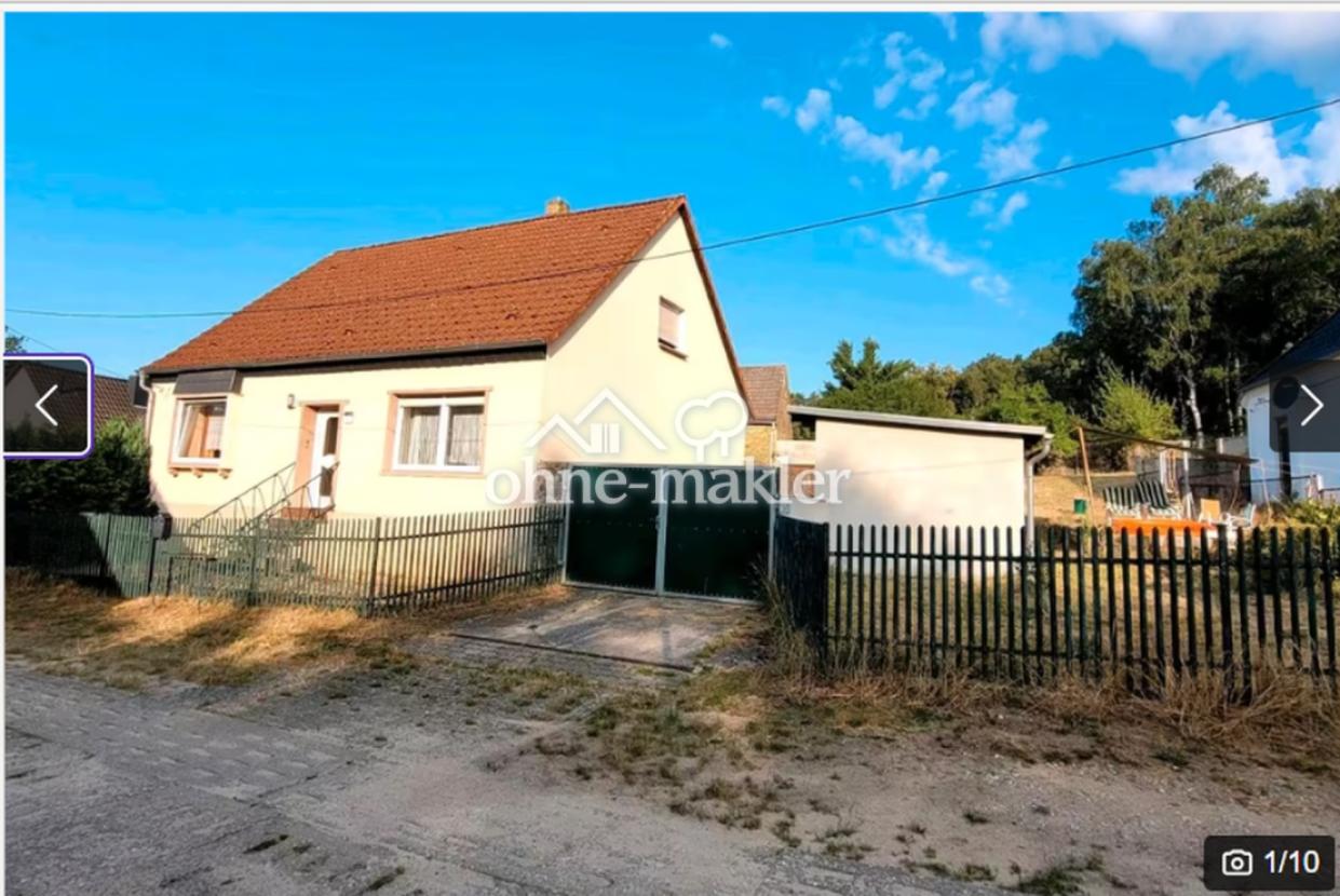 Wohnhaus mit Garten
