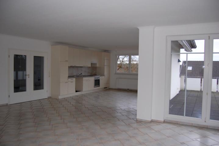 Offene Küche mit Teil Wohnzimmer 