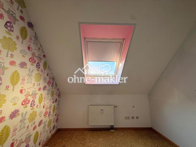 Kinderzimmer/Schlafzimmer 2.OG