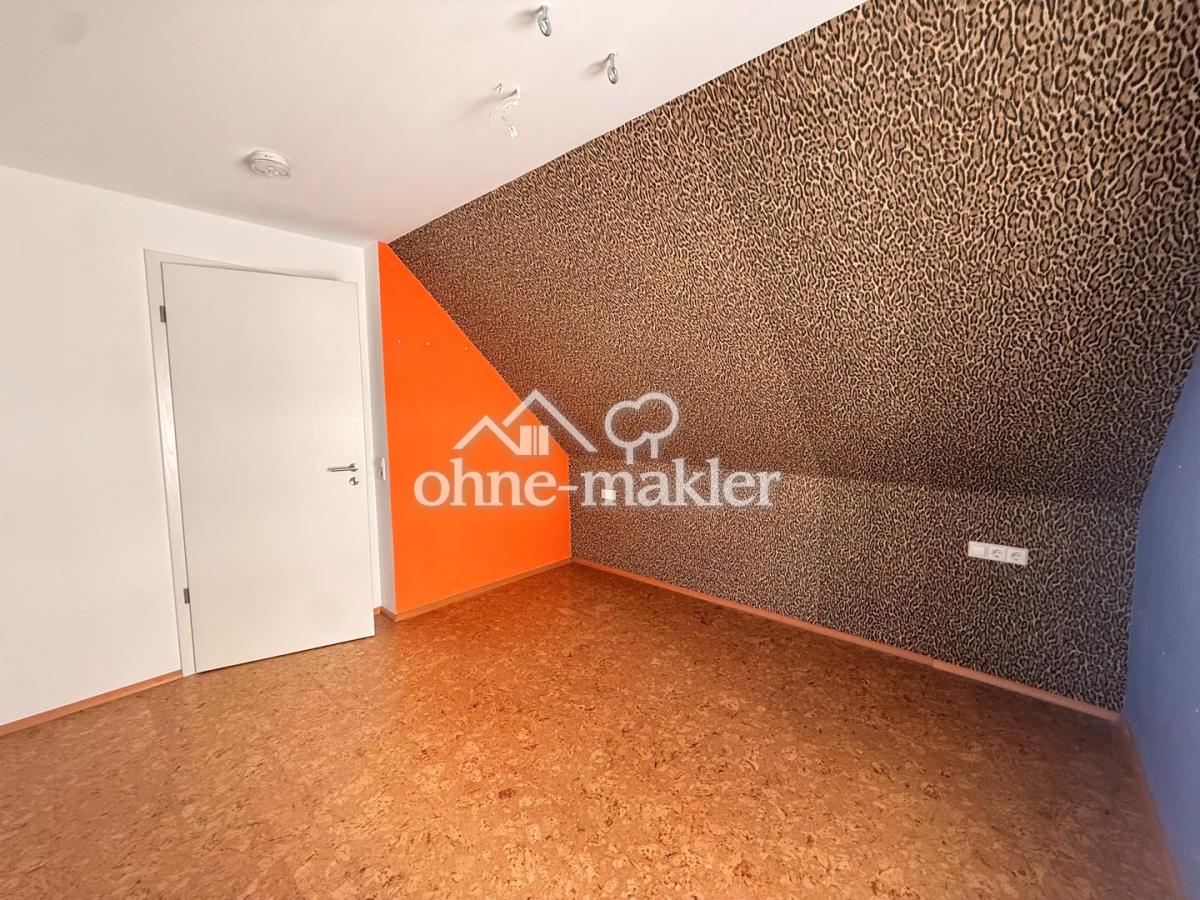 Kinderzimmer/Schlafzimmer 2.OG