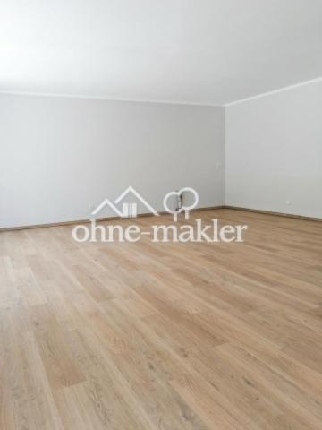 Wohnzimmer mit Küchenbereich