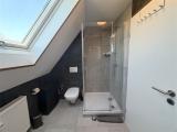 Modernes Badezimmer