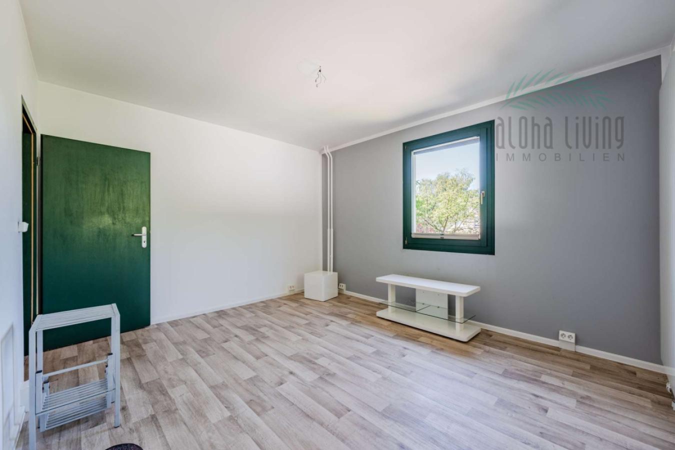 Schlafzimmer 2 (EG)