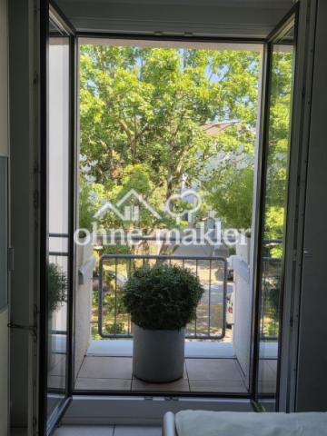 Schlafzimmer kleiner Balkon