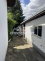Durchgang Wohnhaus und Garage