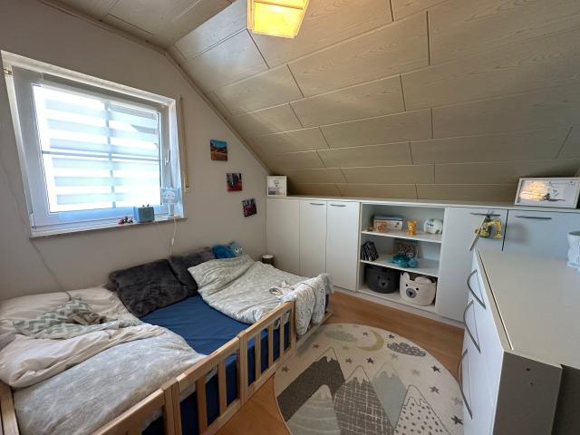 Kinderzimmer / Büro