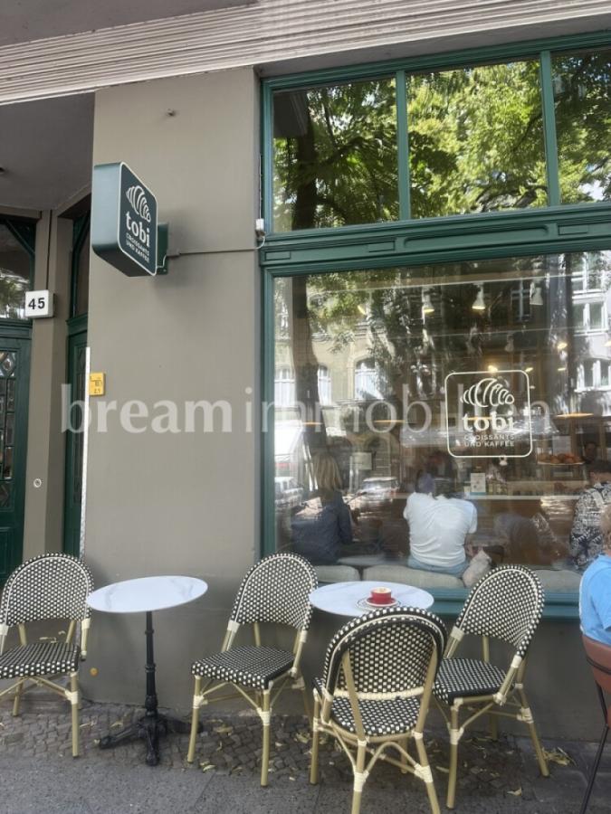 Cafe im Güntzelkiez