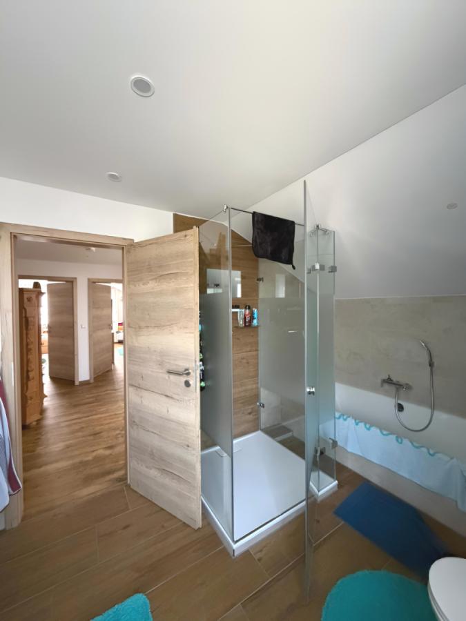 Badezimmer DG