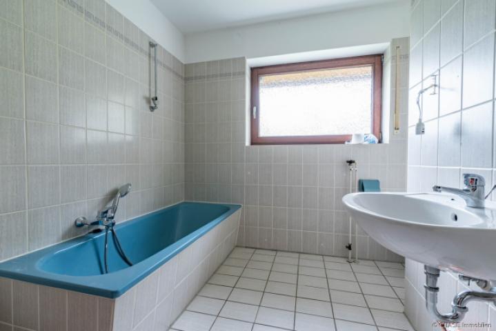 Badezimmer 1 Ansicht 1