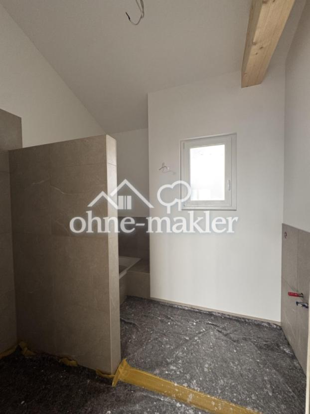 Whg 1: Badezimmer