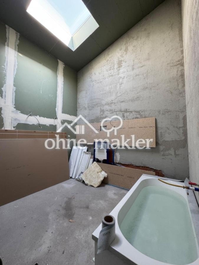 Whg 2: Badezimmer