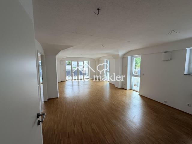 Küche / Wohnraum