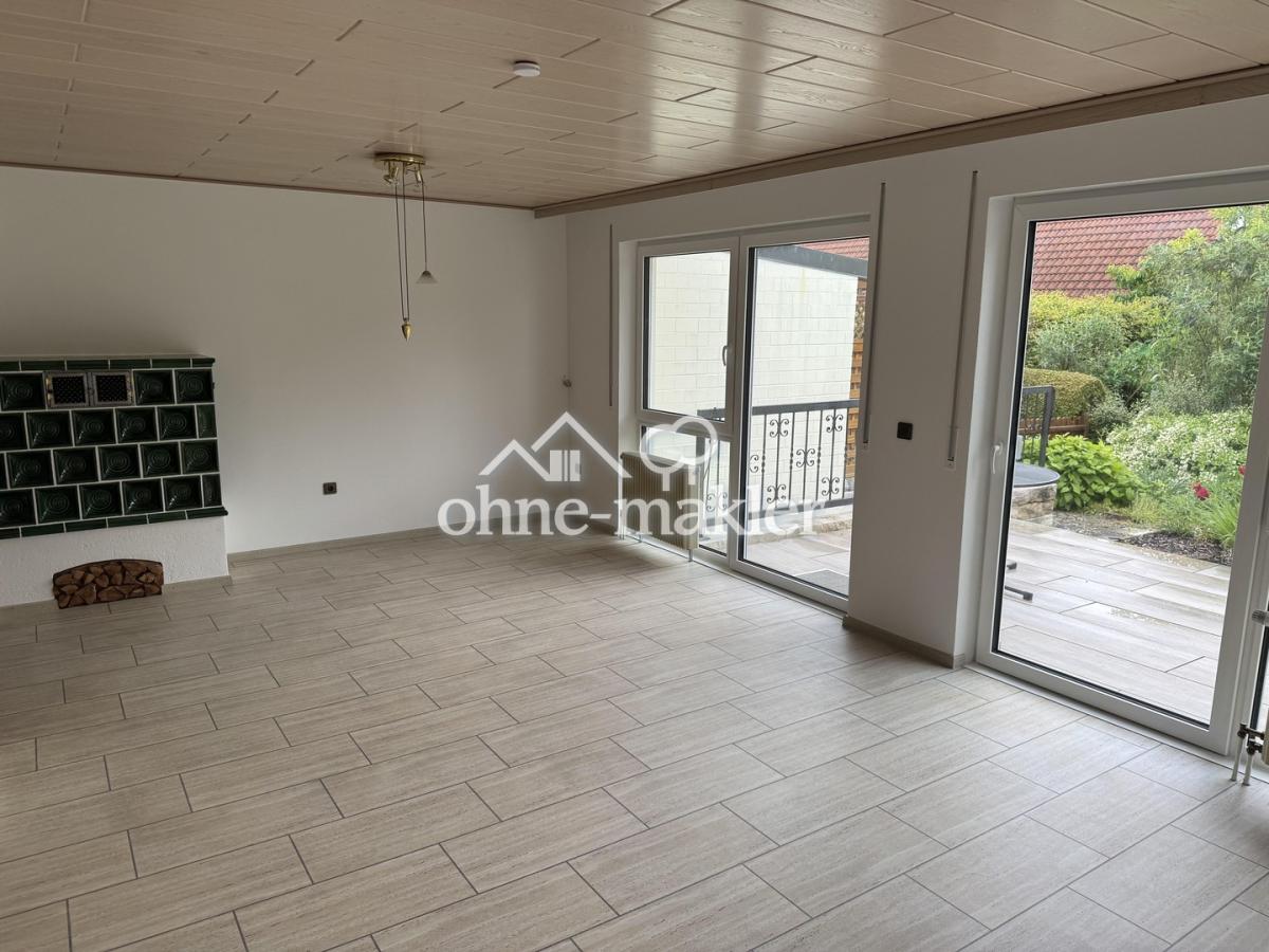 Wohnzimmer im EG