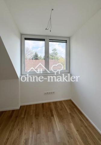 Privates Arbeitszimmer