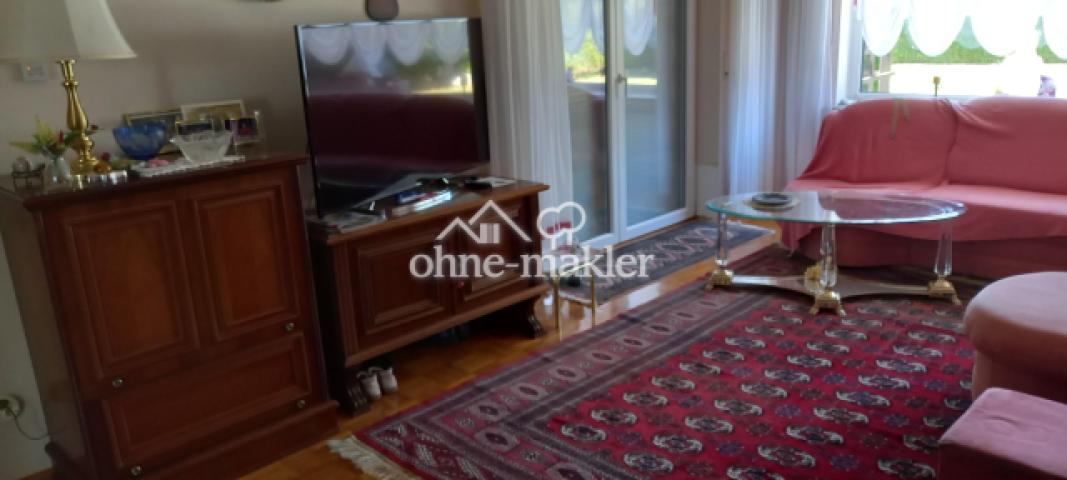 Wohnzimmer II