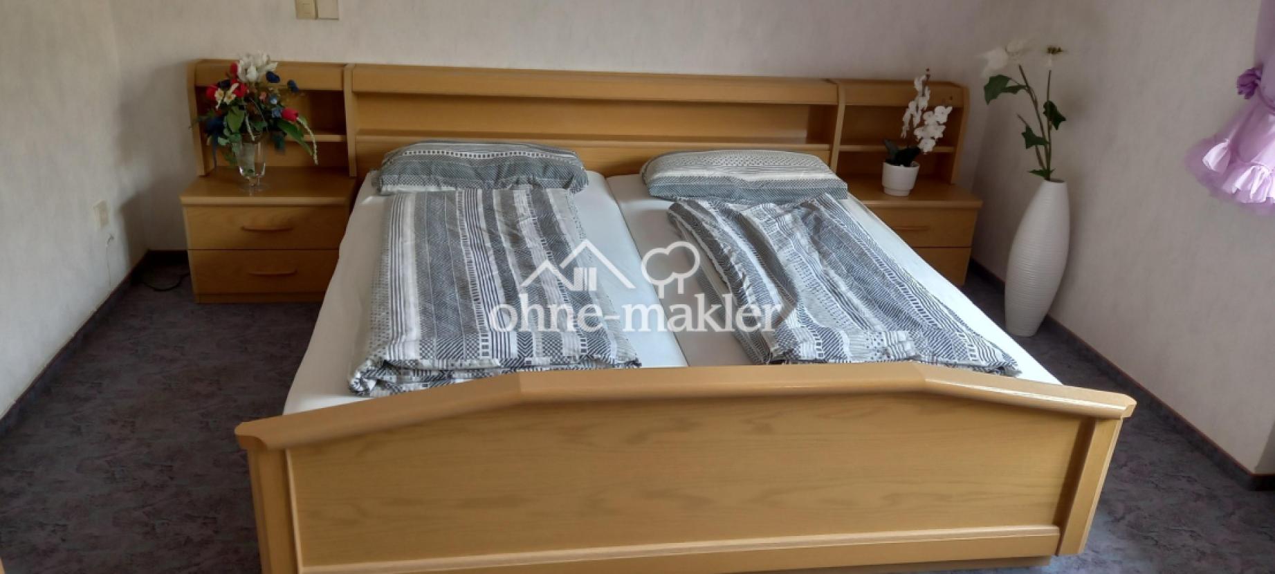 Schlafzimmer II