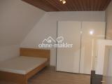 Bett mit Schrank