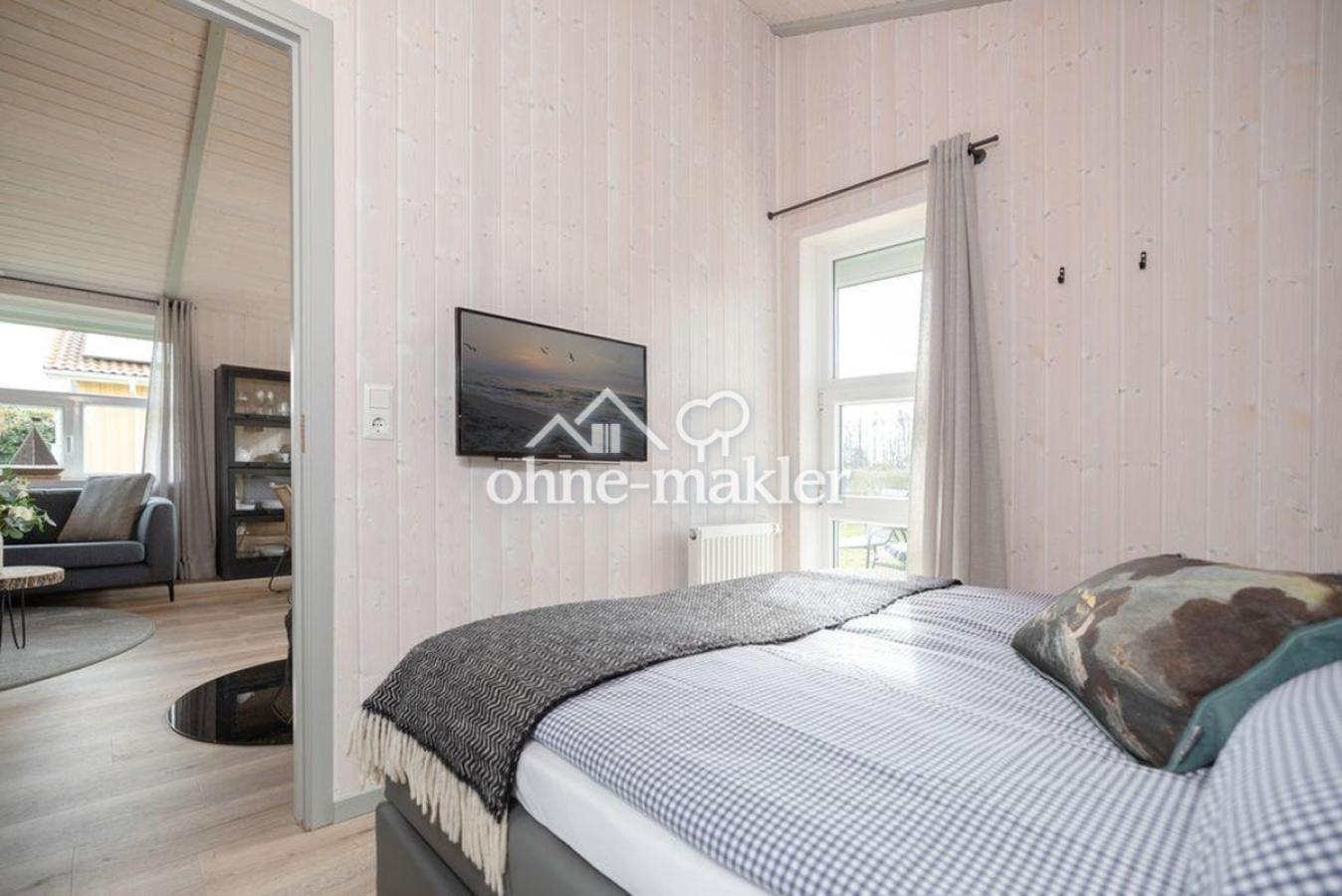 Schlafzimmer 2