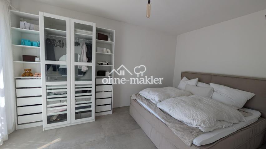Helles Schlafzimmer