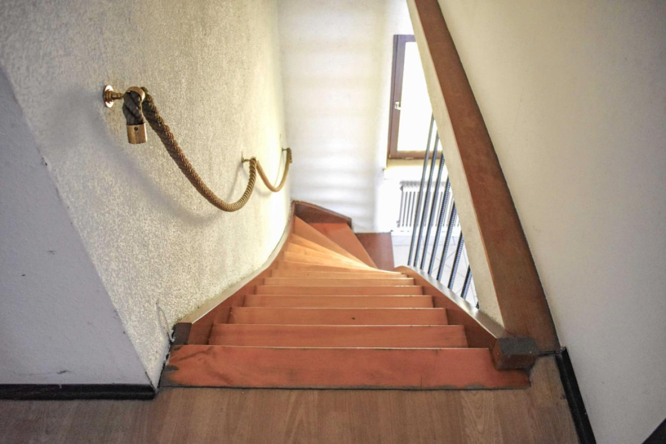 Treppe DG