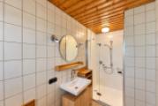 Badezimmer EG