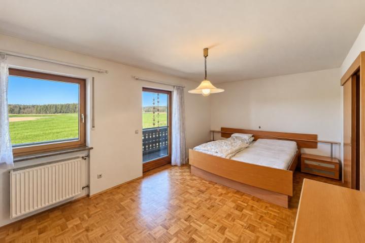 Schlafzimmer 3