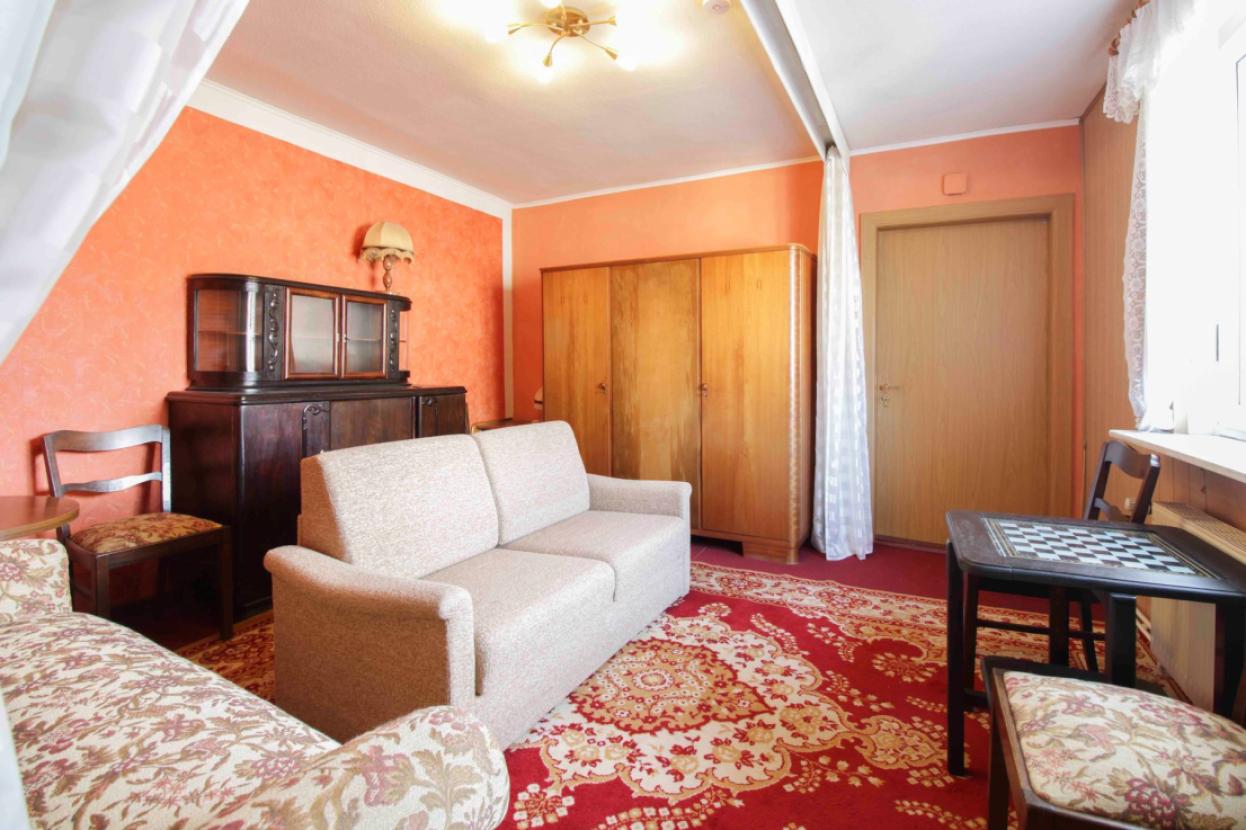 Schlafzimmer 2 OG