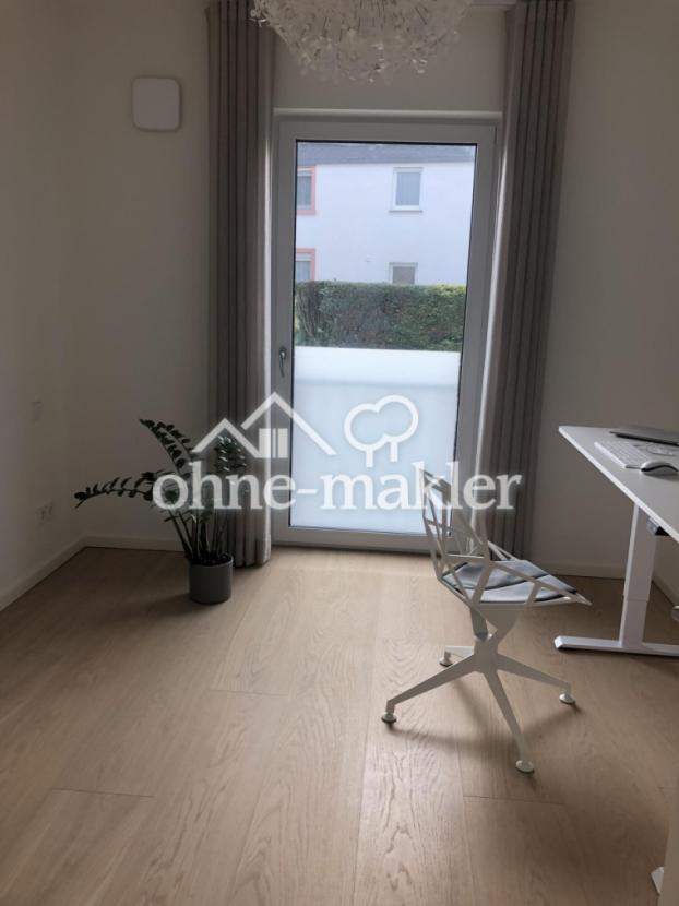 Kinderzimme oder Home Office 2