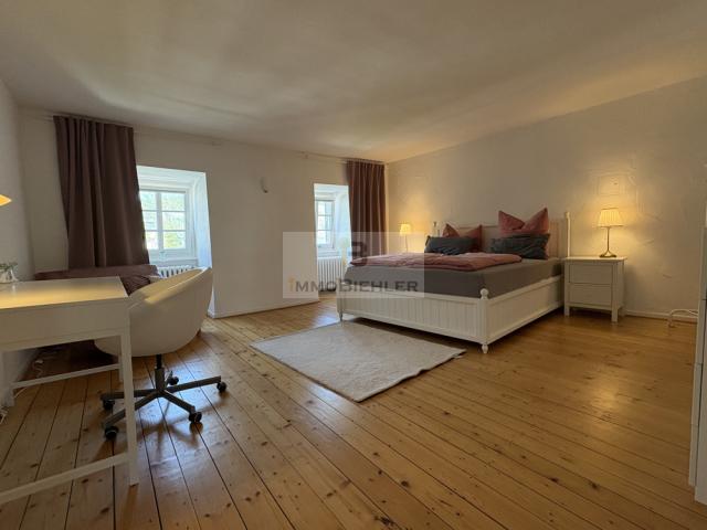 Schlafzimmer 2. OG (1)