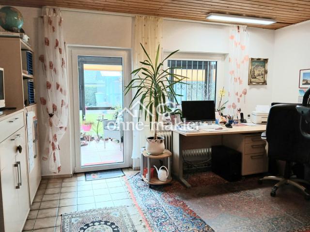 UG: Büro / Gästezimmer1