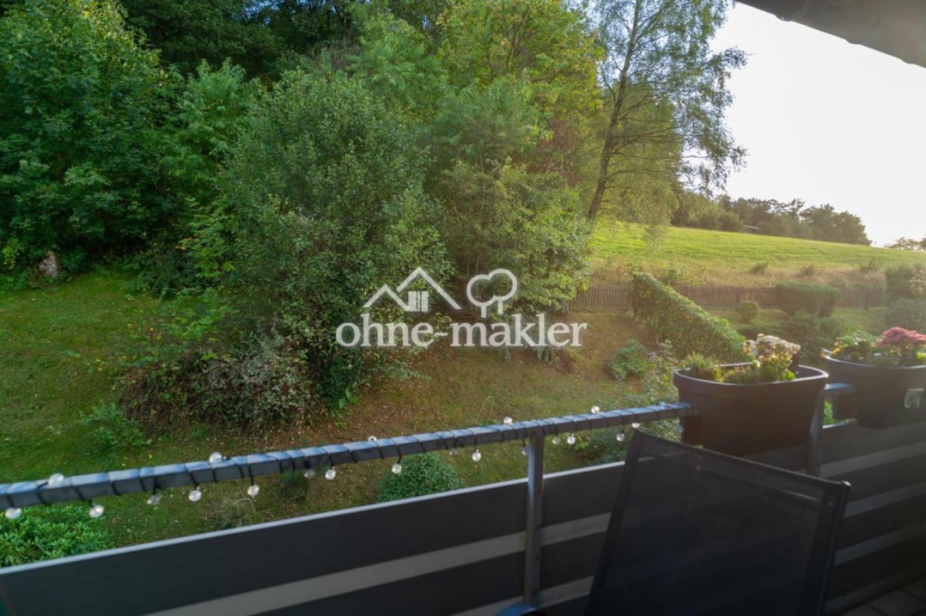 Balkon mit Blick ins Grüne