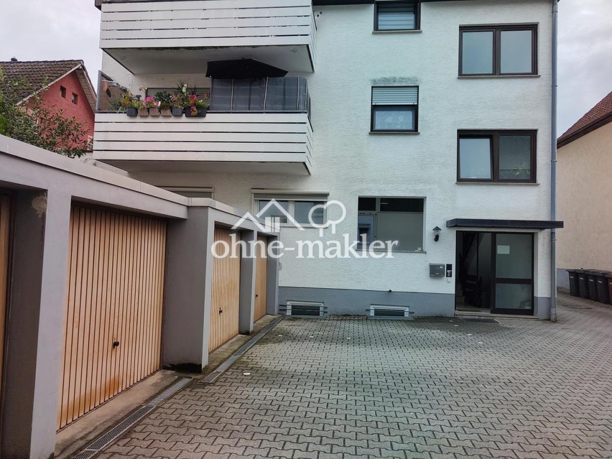 Garage im Hof