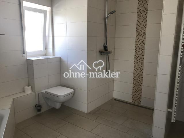 Badezimmer Dusche Fenster 1