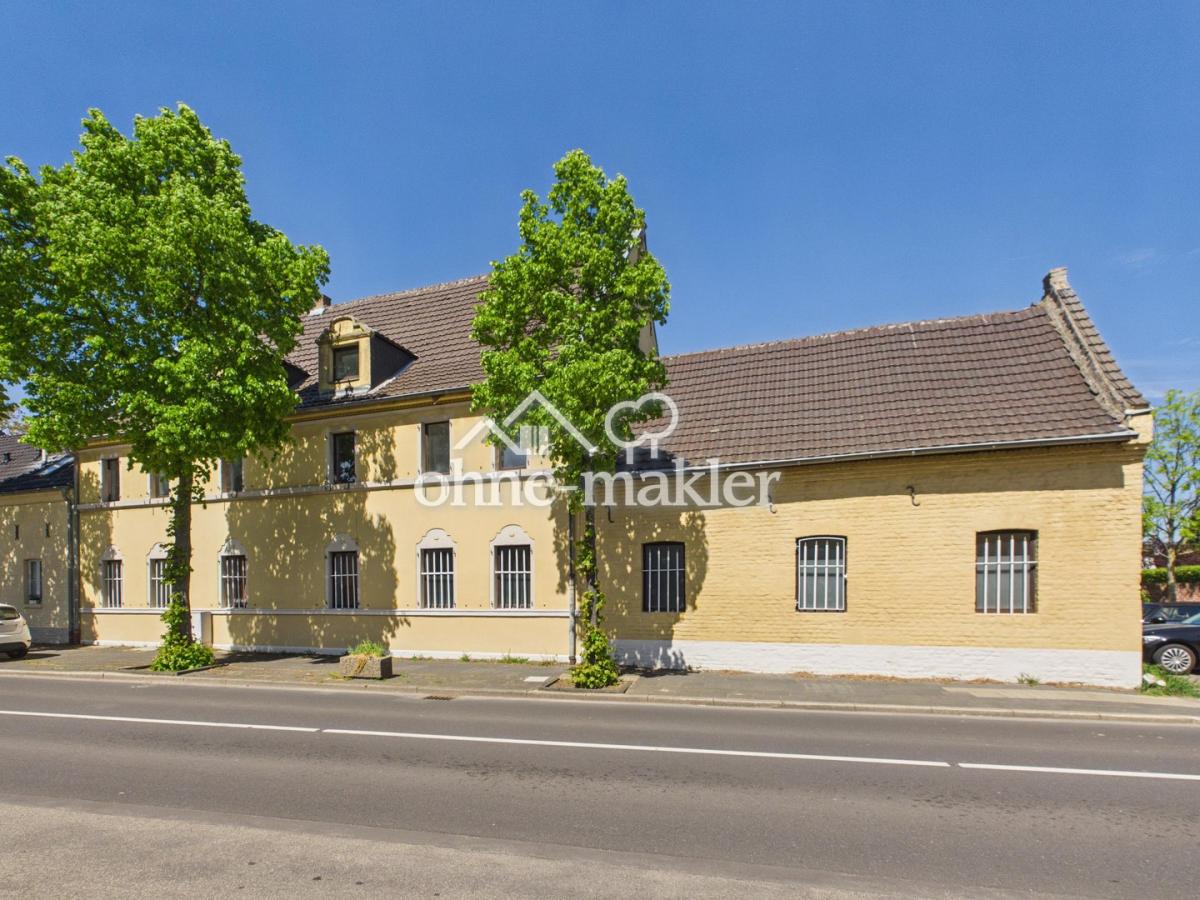Straßenansicht Haus