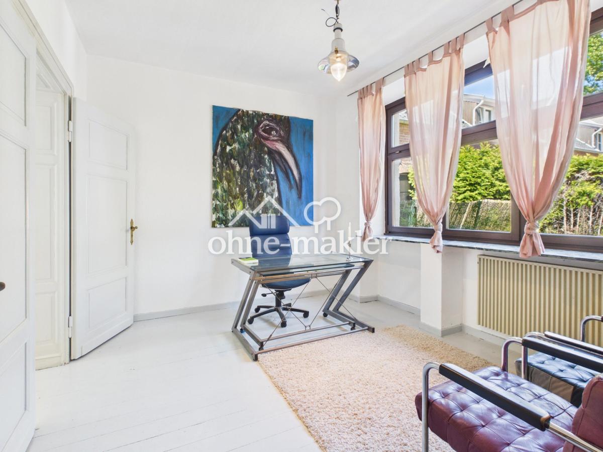 Büro EG zum Innenhof