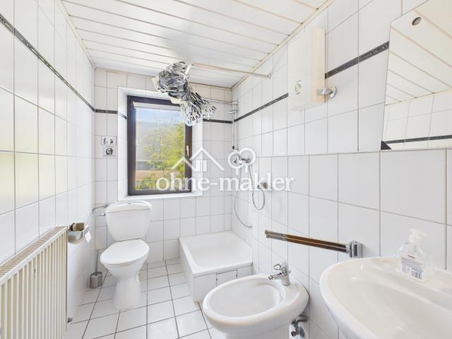 Badezimmer 1. OG