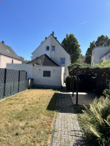 Rückwärtige Ansicht 1