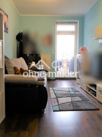 Büro / Kinderzimmer mit Balkon