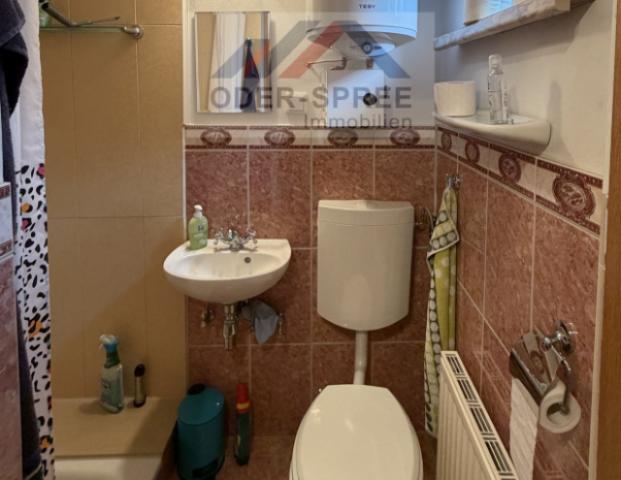WC im Nebengebäude